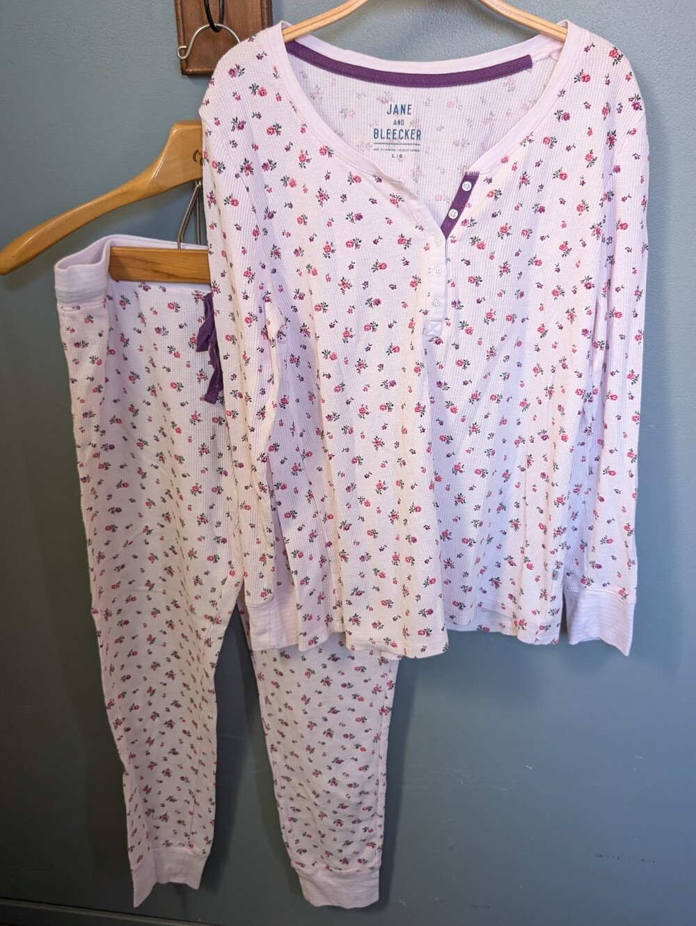 Jane and Bleecker Pink Floral Long-Sleeve Thermal Pajama Set